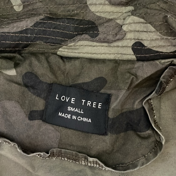 Camo jacket - Picture 2 of 2